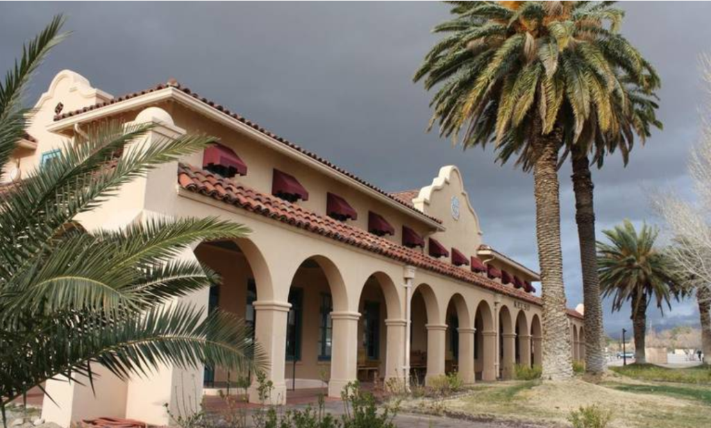 Kelso Depot is one of my favorite spots in California, mainly due to its quiet stateliness and train links.