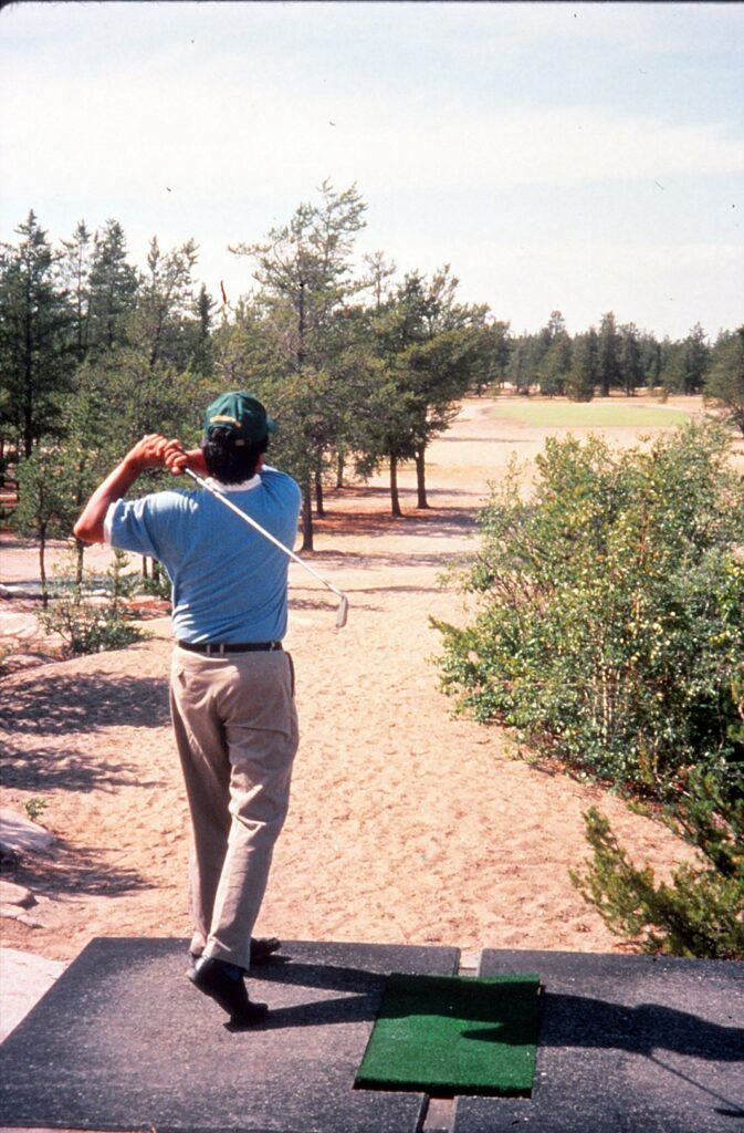 At Yellowknife Golf Course, the fairways are composed of sand and balls are hit off plastic mats.